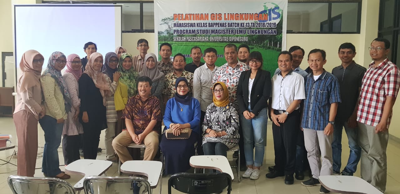 PELATIHAN GIS LINGKUNGAN DI MIL UNDIP